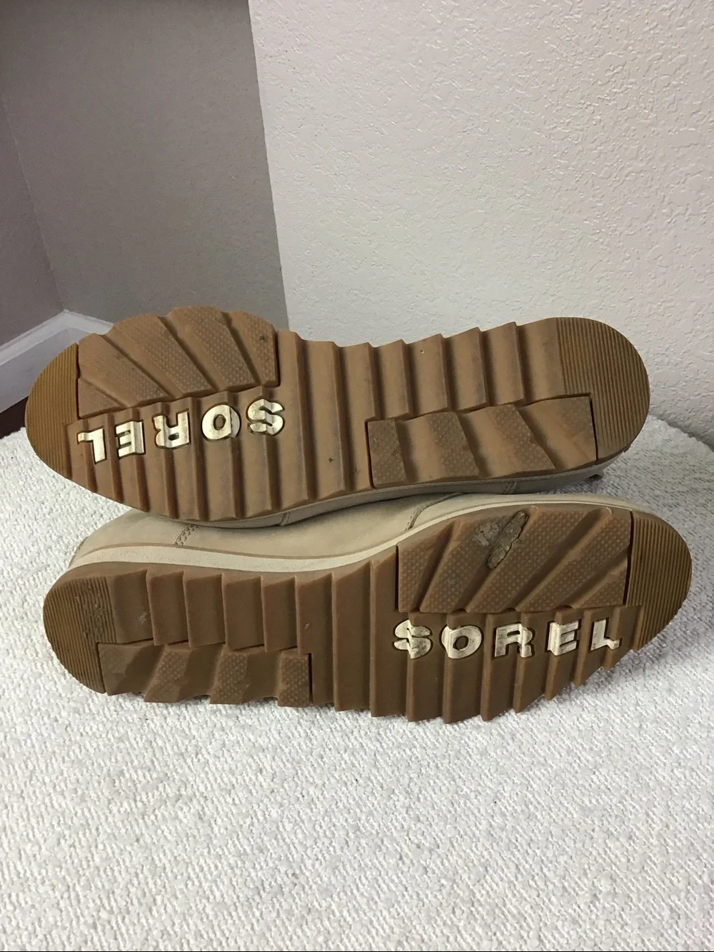 Sorel Harlow Chelsea Tan suede leather boot Size 10.5
